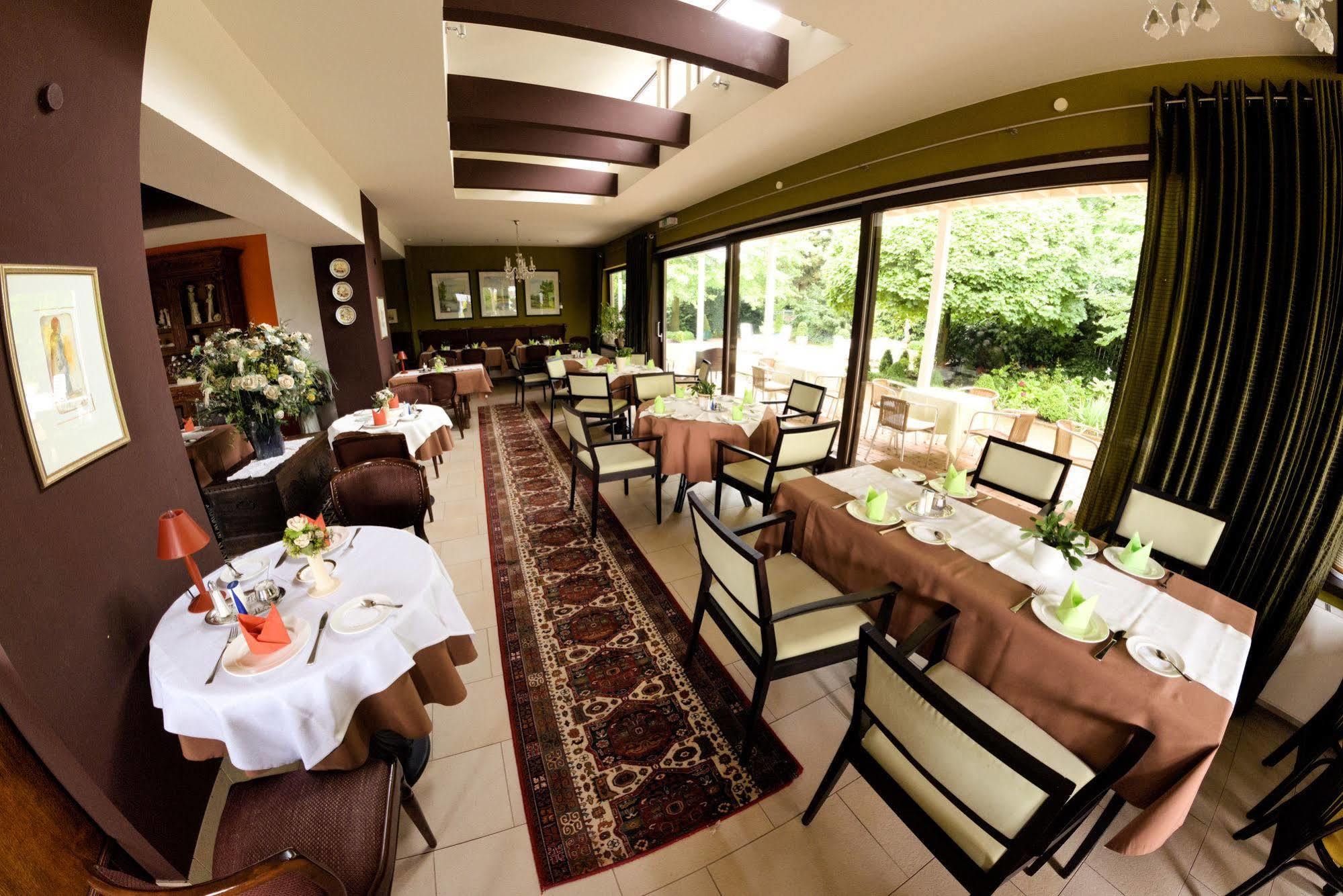 Lindenhof Hotel Tepe Damme Exterior foto